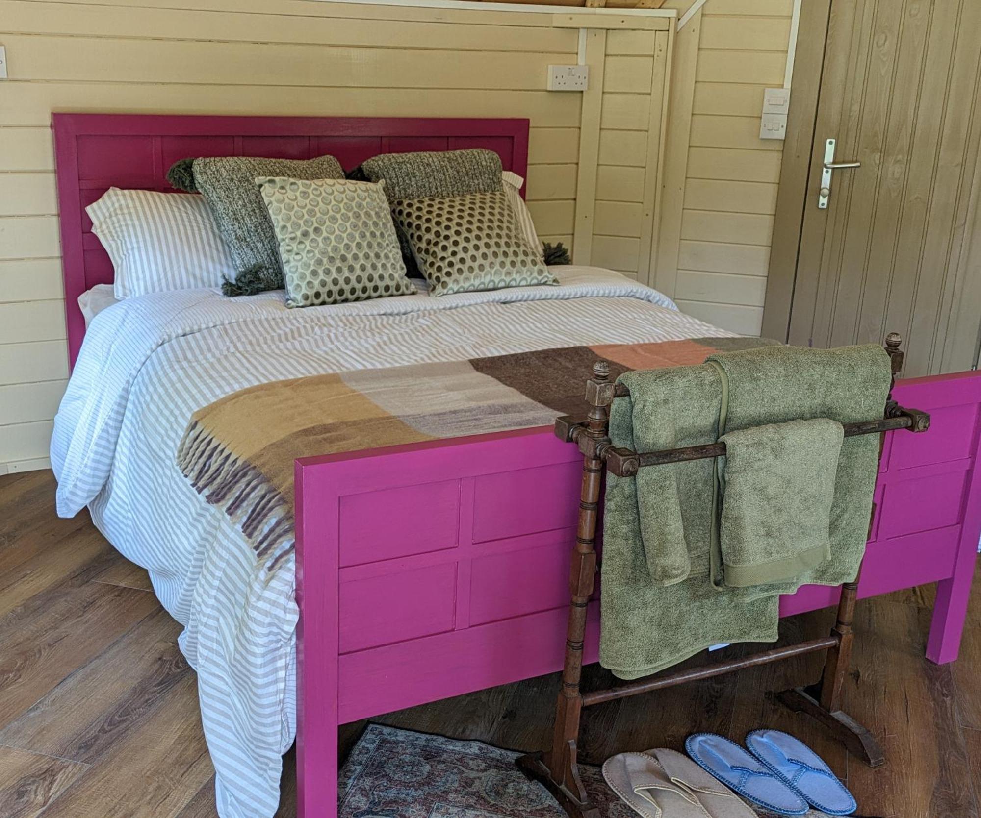 Apple Blossom Glamping Κίλκενι Εξωτερικό φωτογραφία